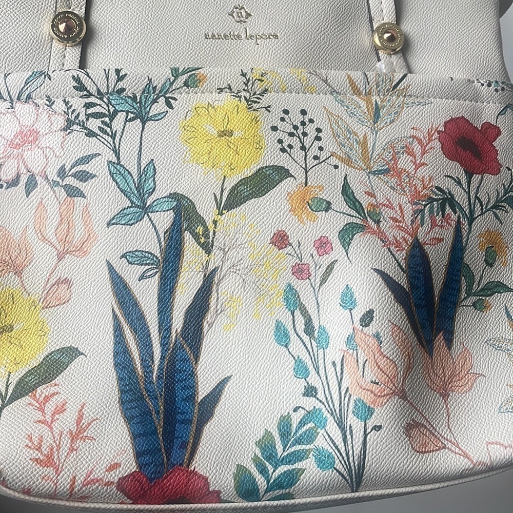 NANETTE LEPORE Bag Summer Botanical CottageCore Makena new vegan leather purse - Picture 6 of 16